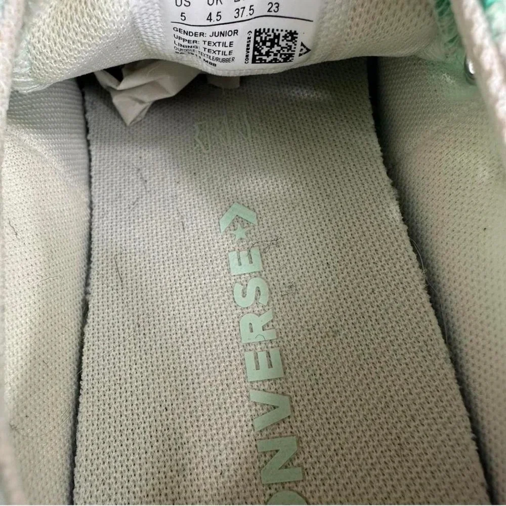 Floral Green and White Women's Sneakers - Picture 7 of 8